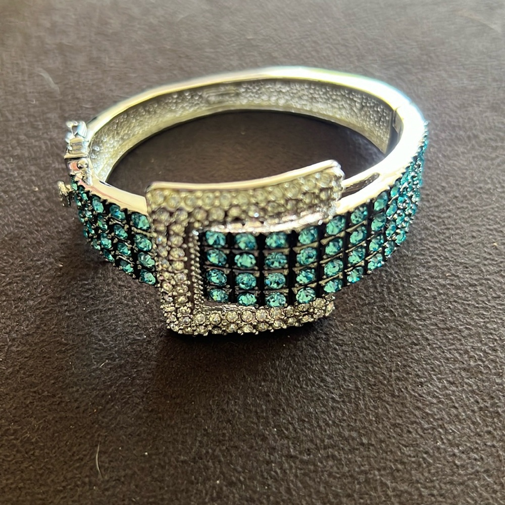 Real Collectibles by Adrienne Bracelet and Earrings